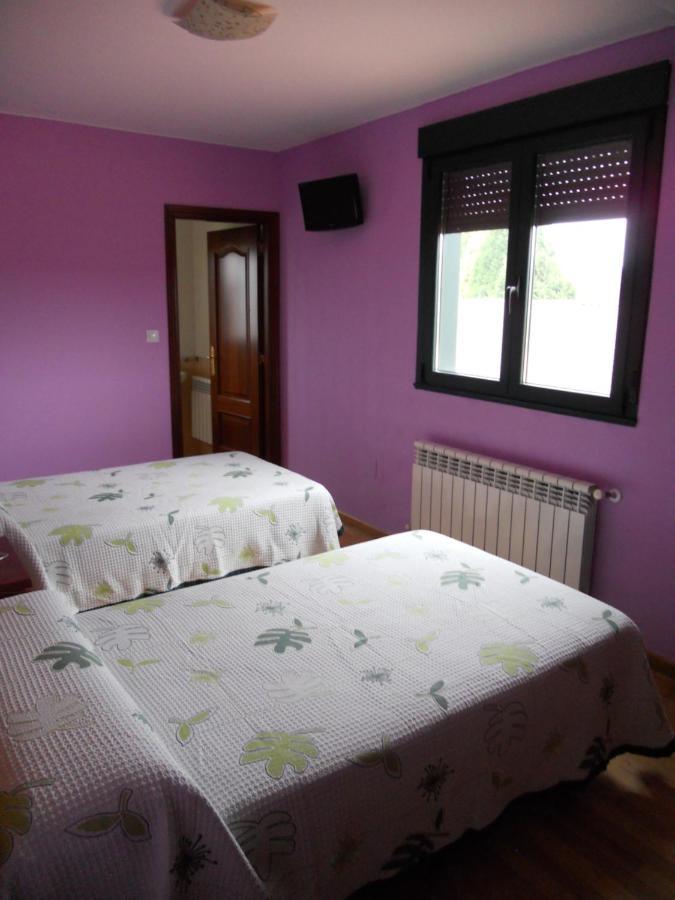 Pensión O' Mesón O Pino Exterior foto